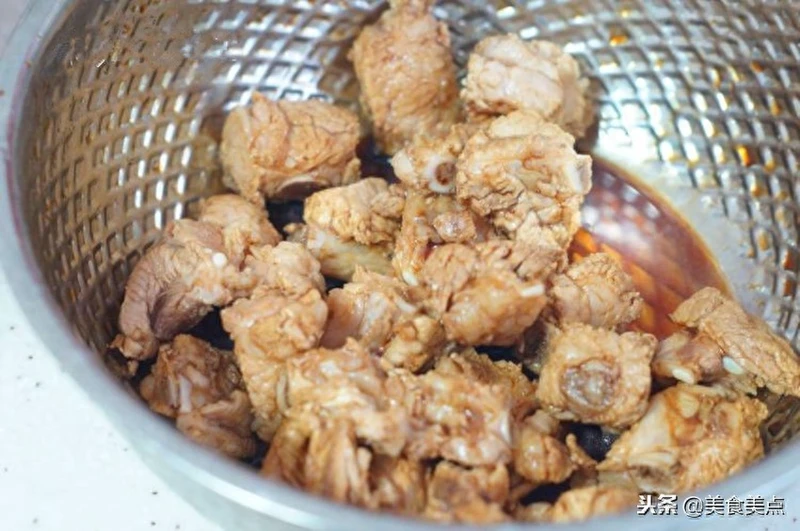独具一格,蒸菜料理:糯香玉米排骨怎么做好吃