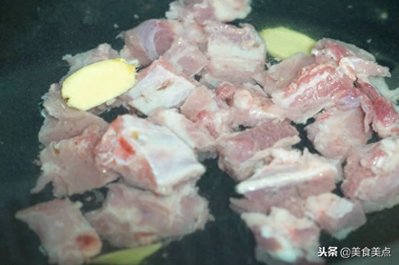 独具一格,蒸菜料理:糯香玉米排骨怎么做好吃