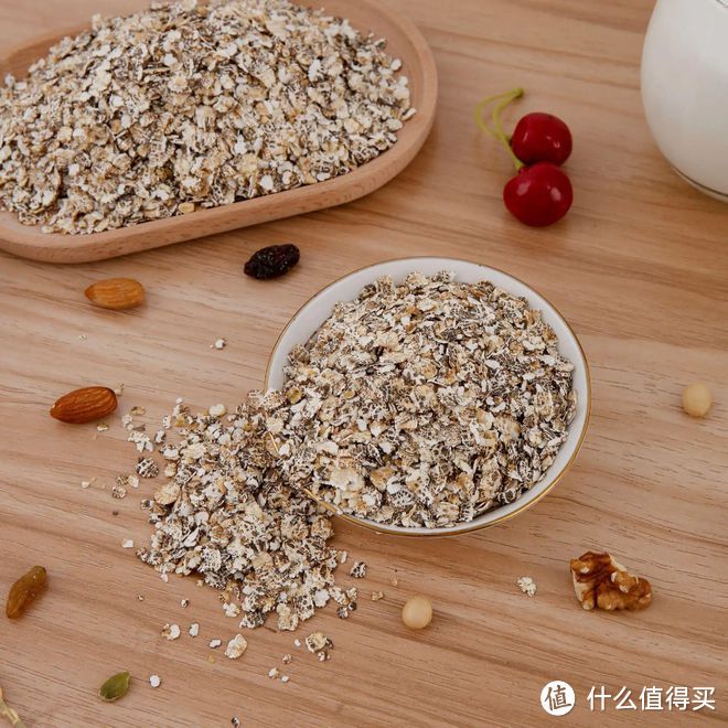 黑燕麦片和白燕麦片哪个好?