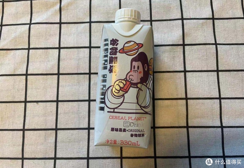 燕麦奶爆火，深度测评OATLY是不是更好喝？