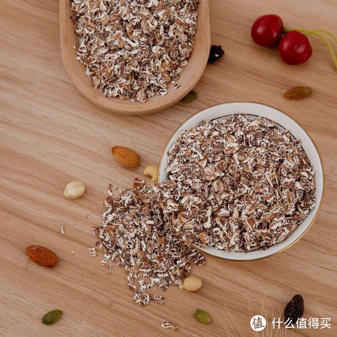 黑燕麦片和白燕麦片哪个好?