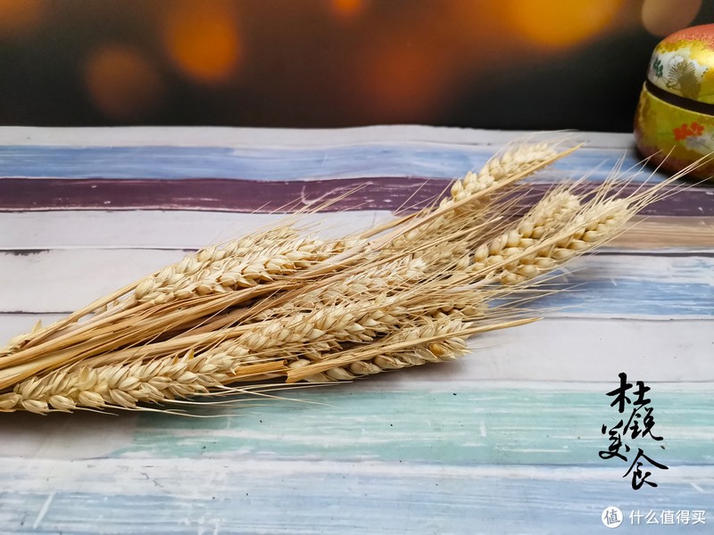 高粱不好吃，为何是酿酒的绝佳原料？酒客：喝过茅台等名酒就懂了