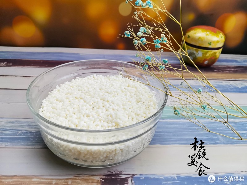 高粱不好吃，为何是酿酒的绝佳原料？酒客：喝过茅台等名酒就懂了