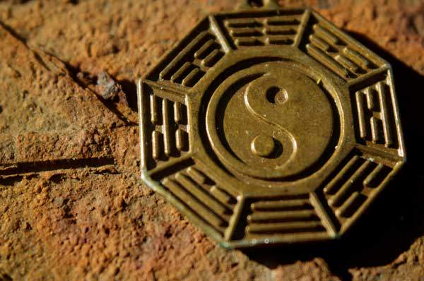 历史上八字纯阴的名人有哪些的简单介绍
