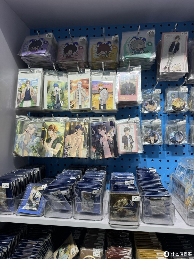 摩多摩多谷子店,徽章为主,柯南,波奇酱,chiikawa好多ip