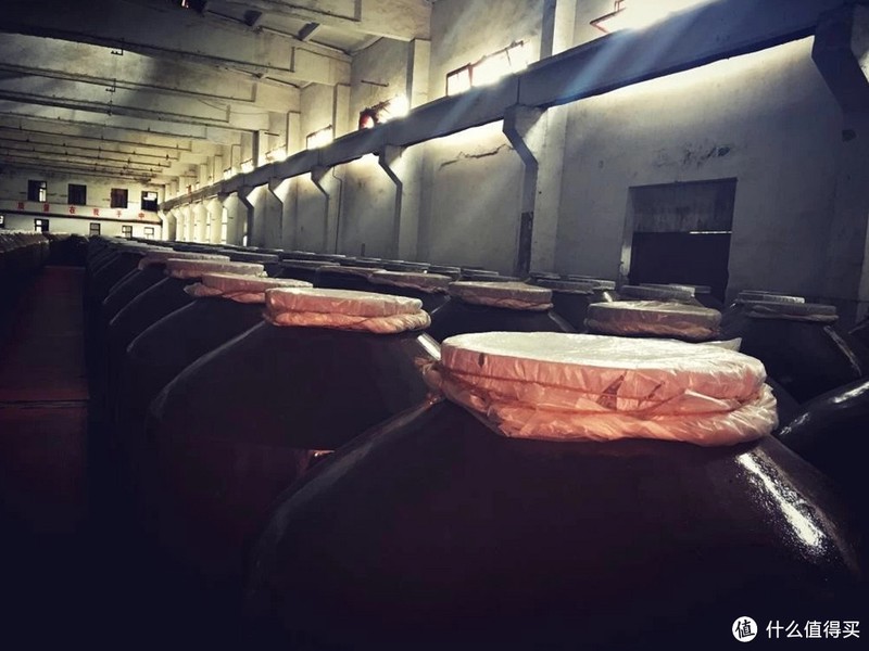 高粱几块钱，白酒动辄几百元，看完酱香酒12987后，终于明白了