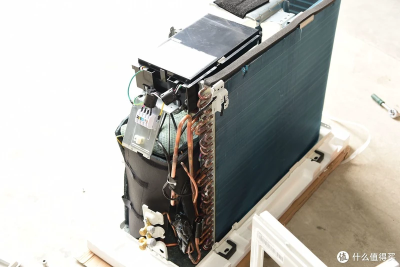 拆解 Kelon 科龙 KFR-35GW/EFLMA1(1P26) 大1.5匹一级变频空调