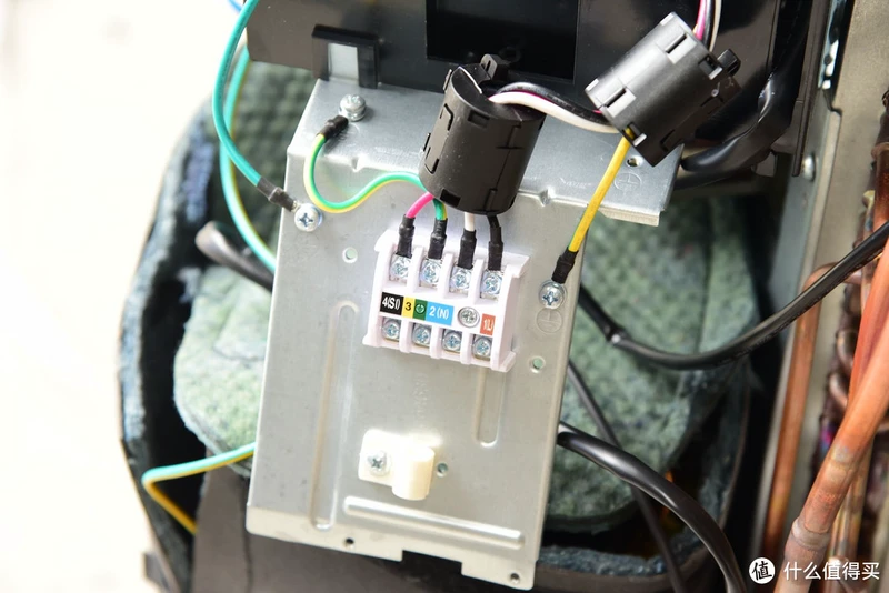 拆解 Kelon 科龙 KFR-35GW/EFLMA1(1P26) 大1.5匹一级变频空调