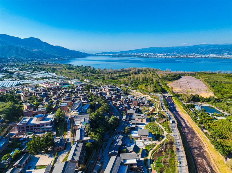 位于西昌市邛海南岸的大石板古村。.jpg