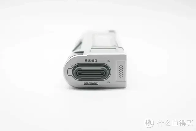 内置4节力神18650电芯,闪极10000mAh 互联网主机秘钥移动电源拆解