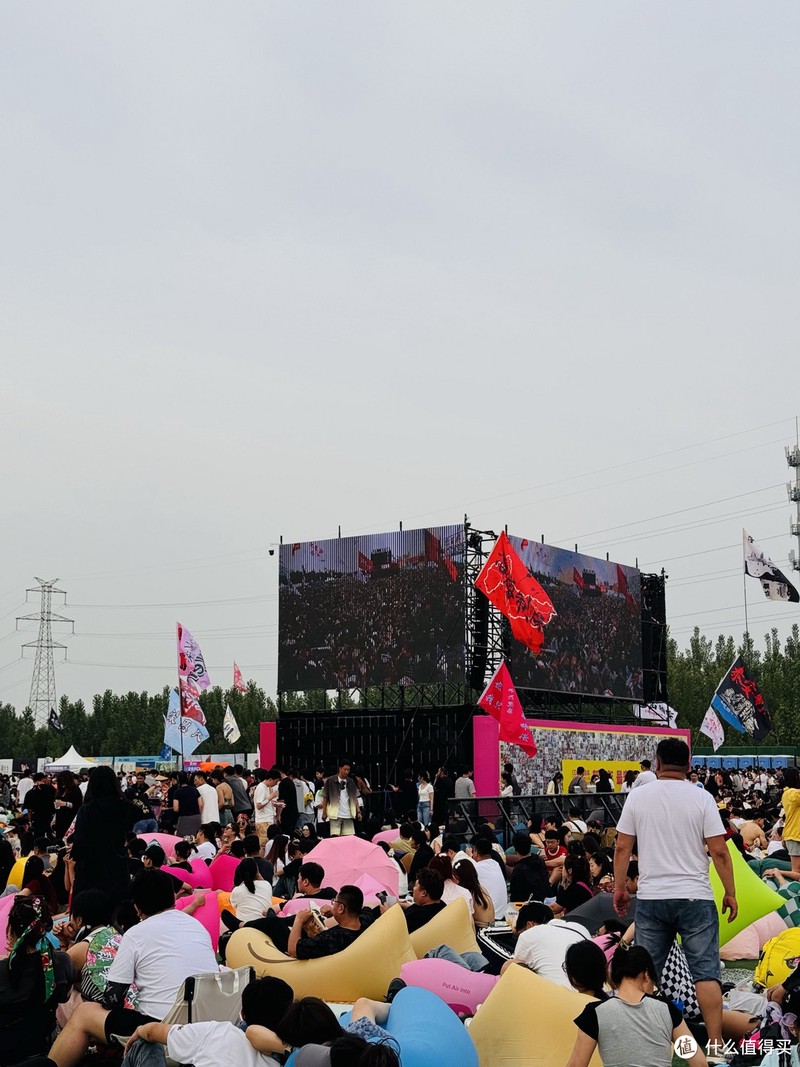 第一次去户外音乐节——带什么更实用~