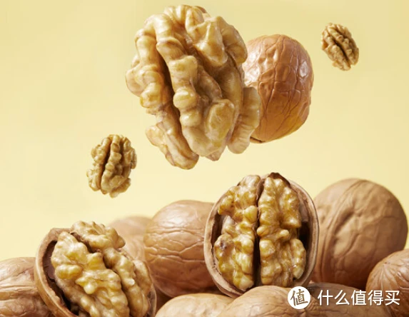 核桃的食用方式:简单易上手,即食甚至煲汤,总有一种方式是你想不到呢~