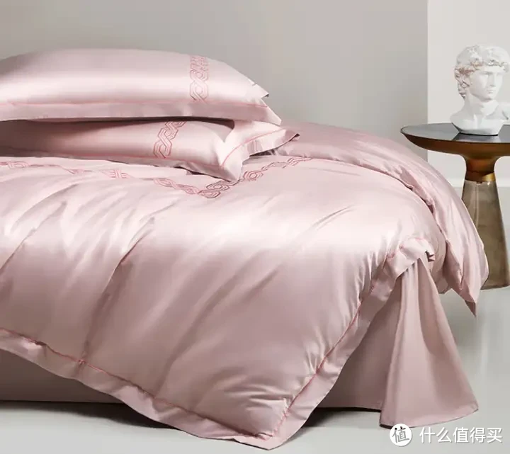 床上四件套选购攻略!四件套的面料该如何选?100支选单股还是双股?高颜值高品质四件套推荐!