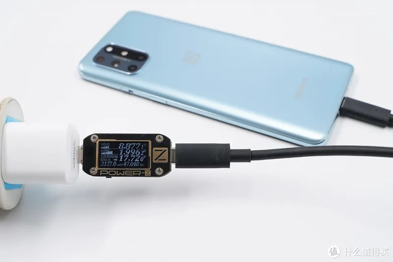 IDMIX 20W PD充电器评测：精准打击体积党和颜值党