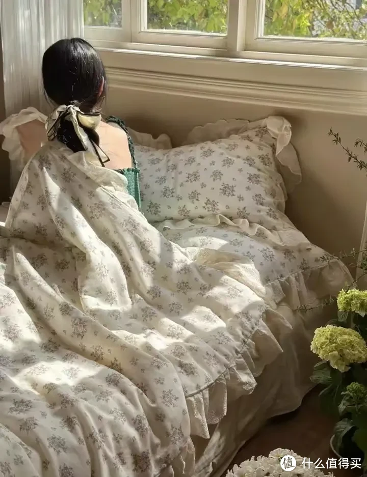 床上四件套选购攻略!四件套的面料该如何选?100支选单股还是双股?高颜值高品质四件套推荐!