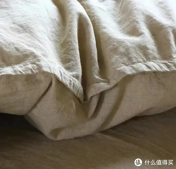 床上四件套选购攻略!四件套的面料该如何选?100支选单股还是双股?高颜值高品质四件套推荐!