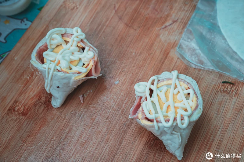 如何用1块钱的手抓饼开启隐藏菜单？分享烘焙玩家好帮手—新款海氏i7风炉烤箱，光波大风炉，双层一起烤