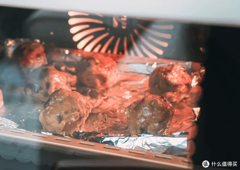 如何用1块钱的手抓饼开启隐藏菜单？分享烘焙玩家好帮手—新款海氏i7风炉烤箱，光波大风炉，双层一起烤