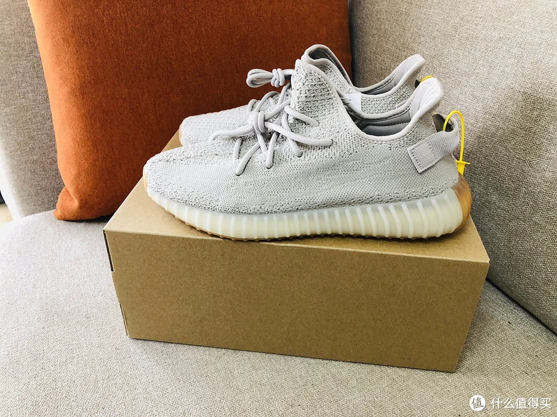 一双颜值绝对被低估的YEEZY350--芝麻