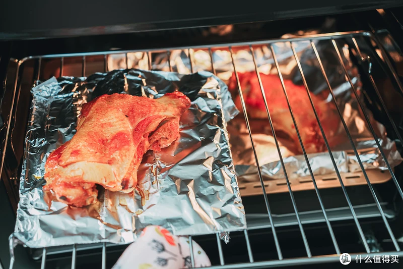 如何用1块钱的手抓饼开启隐藏菜单？分享烘焙玩家好帮手—新款海氏i7风炉烤箱，光波大风炉，双层一起烤