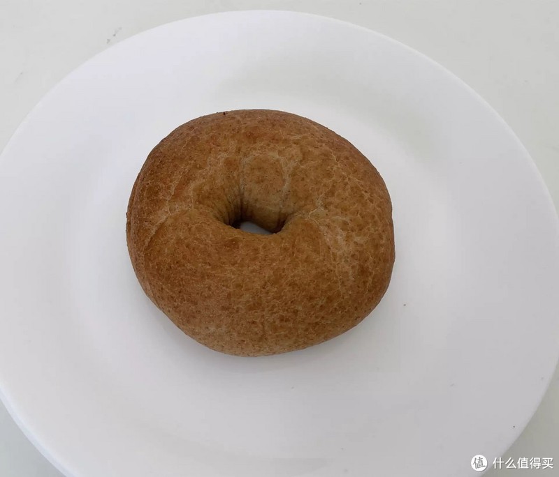 六款热门贝果面包测评 健身减脂期间的优质碳水 哪款热量低？哪款口感好 附赠两道美食料理