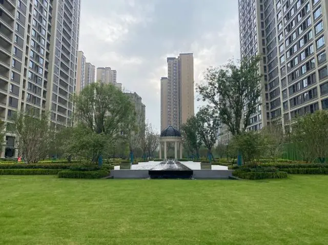 1.1万/㎡的桂语蘭庭,凭什么说服房哥掏钱买单|房哥验房报告56期