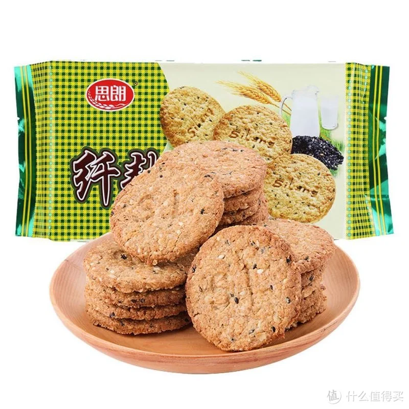 样子虽然看起来平平无奇，甚至会让人觉得是节食健身人群的首选，但真到你口里的时候，就是真香时刻！ 一闻就知道没有香精，咬下去酥脆咸香，还有芝麻特有的嚼劲及颗粒感。独立包装，还十分健康，排第三真香！
