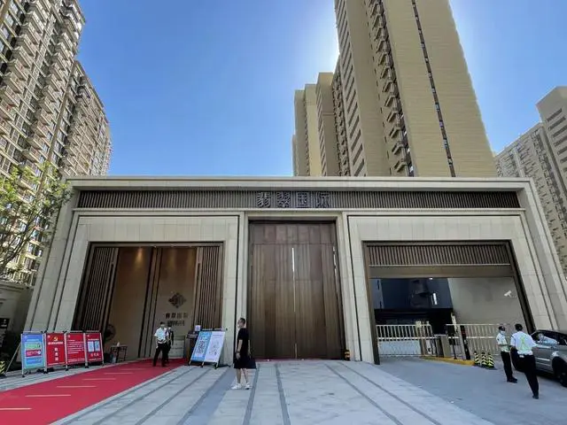 神盘万科翡翠国际交房,我嫉妒了 | 房哥验房报告49期