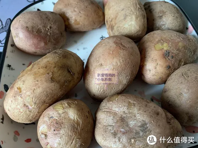 寒露后,土豆这样吃,焦香绵软,暖胃又健脾,还是一道独特的地方风味