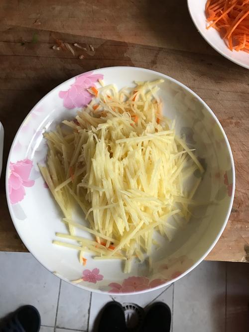 土豆丝100克有多少