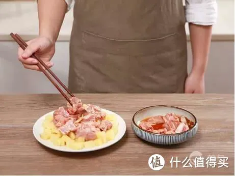 用电压力锅怎么排骨蒸土豆怎么样？