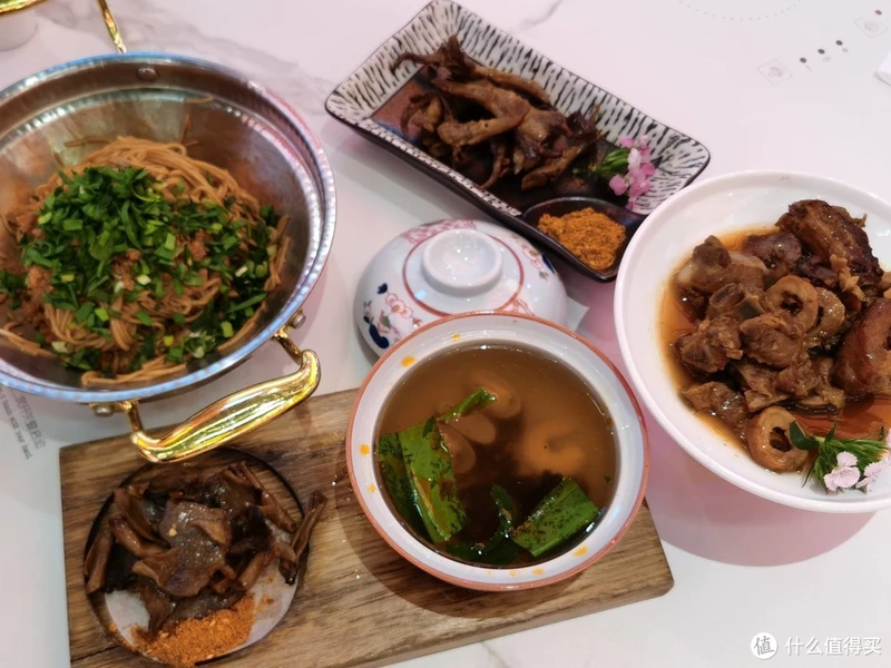 舌尖上的昆明，盘点我在昆明吃到的各种美食