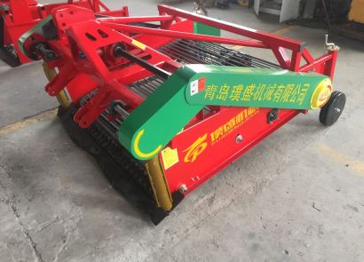 青岛璞盛4UX-130马铃薯收获机