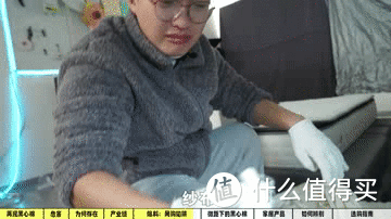 拆开百元棉被，里面全是黑心棉？！