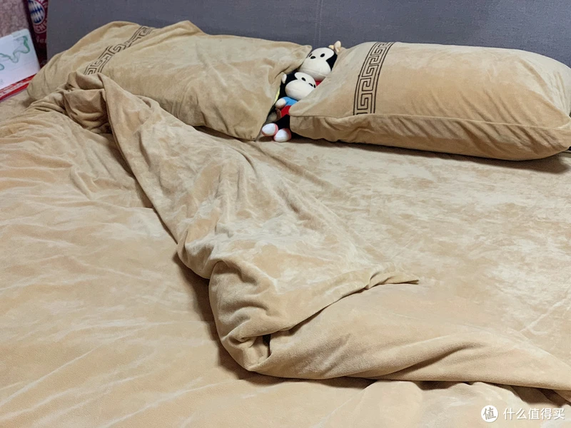 从支数印花到面料织法，一篇超详细的床品四件套选购指南（附清单推荐）