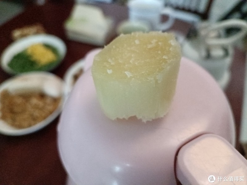 又甜又多汁,甘蔗真好吃。