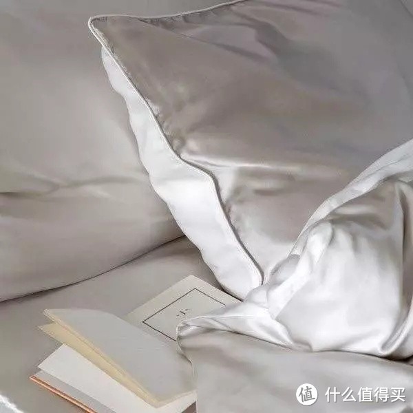 别被“水洗感”忽悠了！高支高密的床品确实是好东西，未来你也能买得起