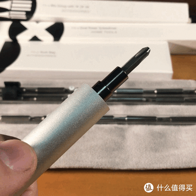 99元价位段PK，京造精密电动螺丝刀 VS 米家wiha精修螺丝刀