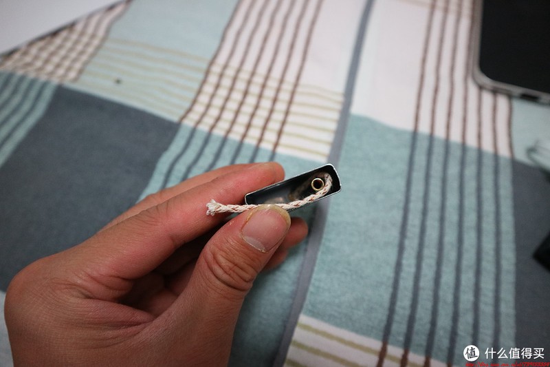 杰瑞先生介绍一下ZIPPO打火机换棉芯的详细教程