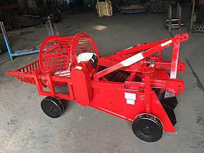 山东丰田2MH-80环保型多功能残膜回收机