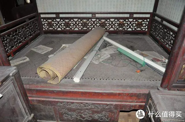 亏大了，原来农村老家里的烂木头，件件都是宝贝
