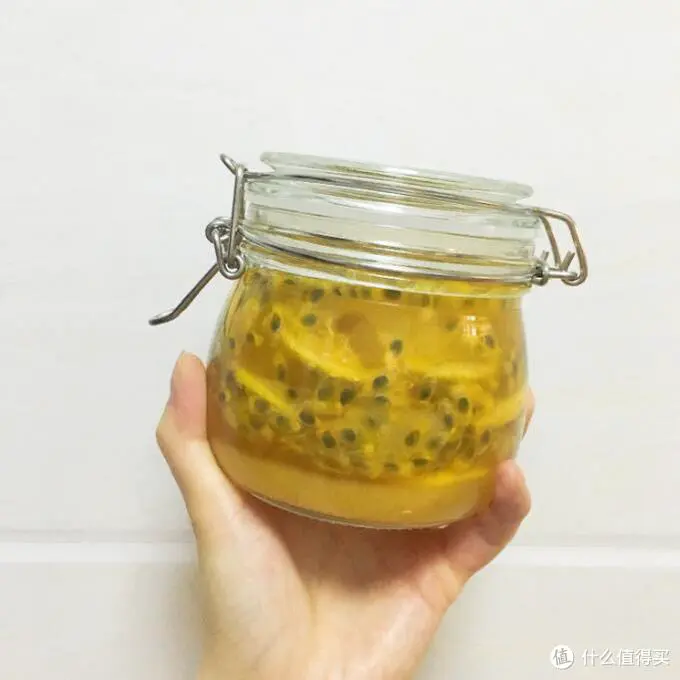 这样吃又美味又美白！超简单自制美白特饮——百香果柠檬蜂蜜水了解一下？
