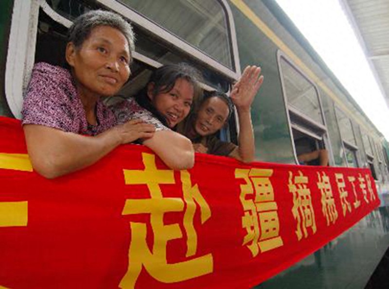 五颜六色棉花,老一辈农民不一定见过,中国研究数十年领先世界