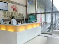 红蚂蚁时尚酒店(郑州CBD会展中心店) - 公共区域