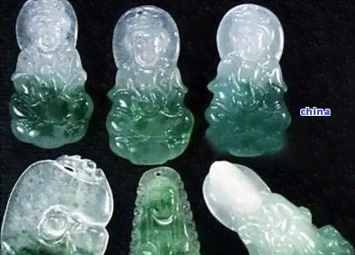 详解翡翠的棉根与棉絮差异：有何不同？