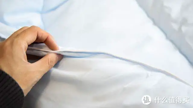 冬被也能有轻盈体验,愉悦之家气凝胶冬被睡眠体验